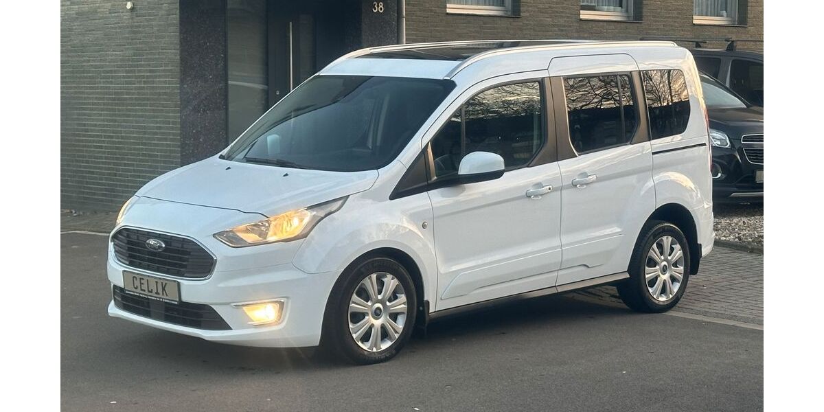 Ford Tourneo Connect 155.000 km 15.880 &euro; Duisburg 47138