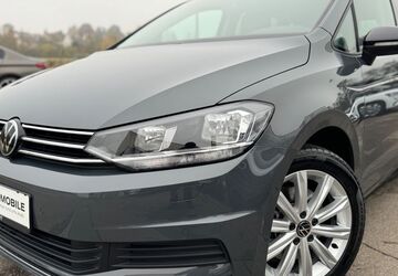VW Touran 6.000 km 30.999 &euro; Kornwestheim 70806