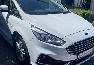 Ford S-Max 76.998 km 26.999 &euro; Leuna 06237