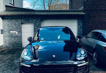 Porsche Cayenne 192.229 km 27.800 &euro; Gelsenkirchen 45886