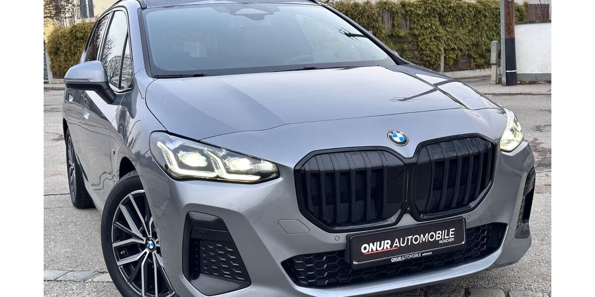 BMW 218 Active Tourer 61.200 km 27.450 &euro; München 81245