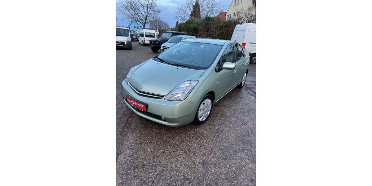 Toyota Prius 51.300 km 8.950 &euro; Langenhagen 30853