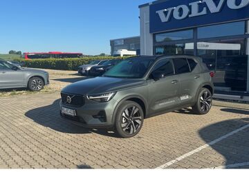 Volvo XC40 9.999 km 47.490 &euro; Haag-Winden bei München 83527