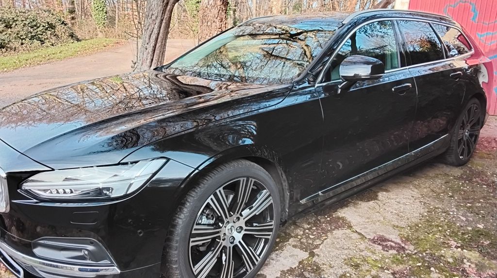 Volvo V90 8.000 km 42.500 &euro; Hattingen 45529