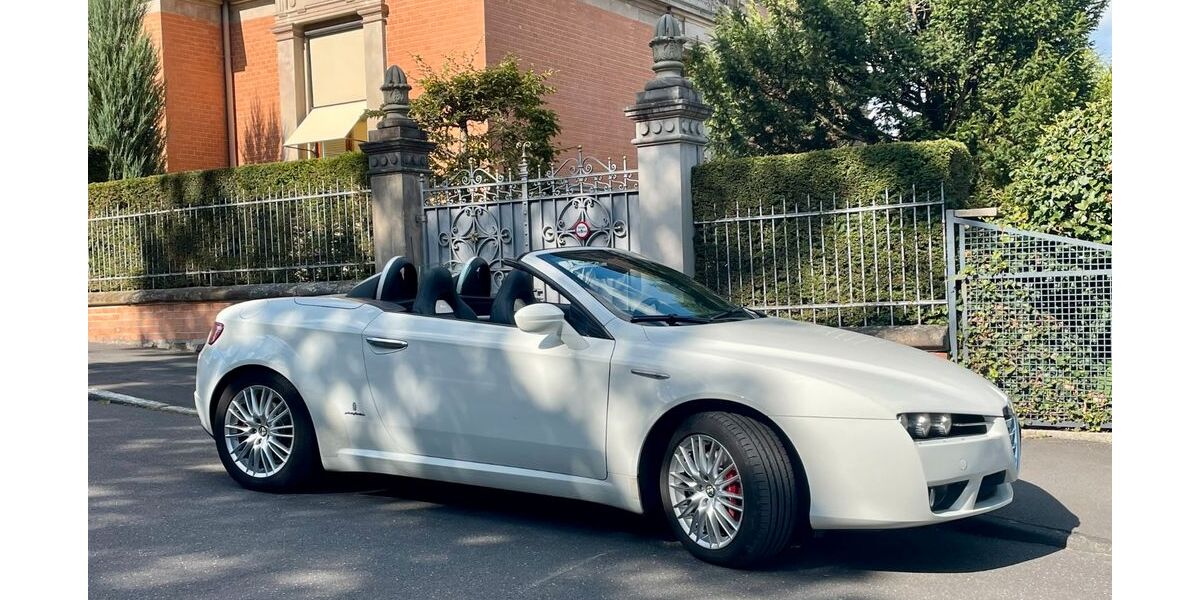 Alfa Romeo Spider 98.000 km 10.800 &euro; Kassel 34131