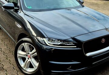 Jaguar F-Pace 100.000 km 24.890 &euro; Stuttgart 70435
