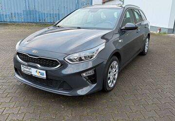 Kia ceed / Ceed 206.606 km 9.990 &euro; Berlin 13088