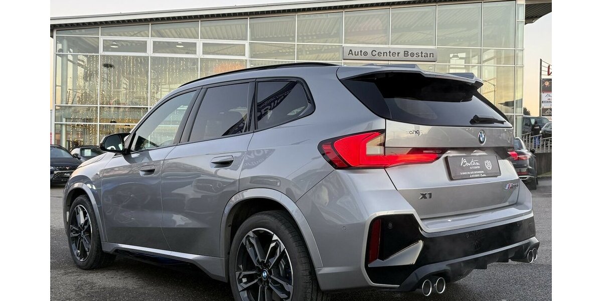 BMW X1 M35i xDrive KEYLE./KAMERA/HARMAN/NAVI/DAB/LED 1.763 km 48.900 &euro; Villingen-Schwenningen 78054