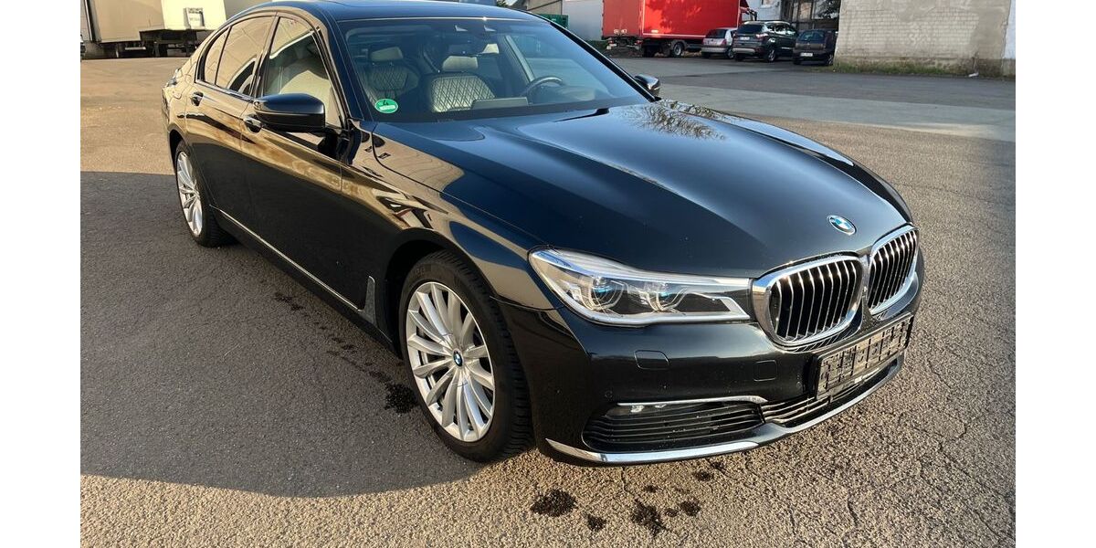 BMW 730 198.000 km 28.990 &euro; Löhne 32584