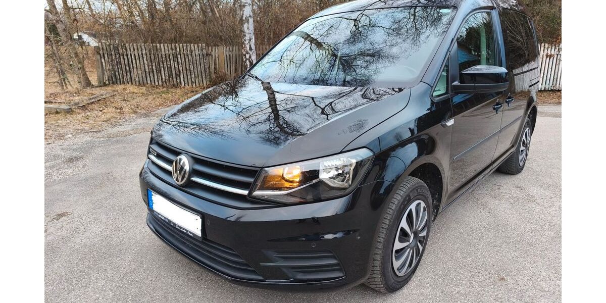 VW Caddy 107.400 km 10.800 &euro; München 80998