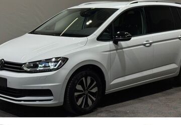 VW Touran 24.990 km 35.930 &euro; Torgau 04860