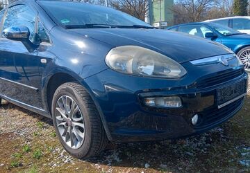 Fiat Grande Punto 168.000 km 2.950 &euro; Ludwigsburg 71642