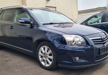 Toyota Avensis 224.000 km 3.900 &euro; Mönchengladbach 41238