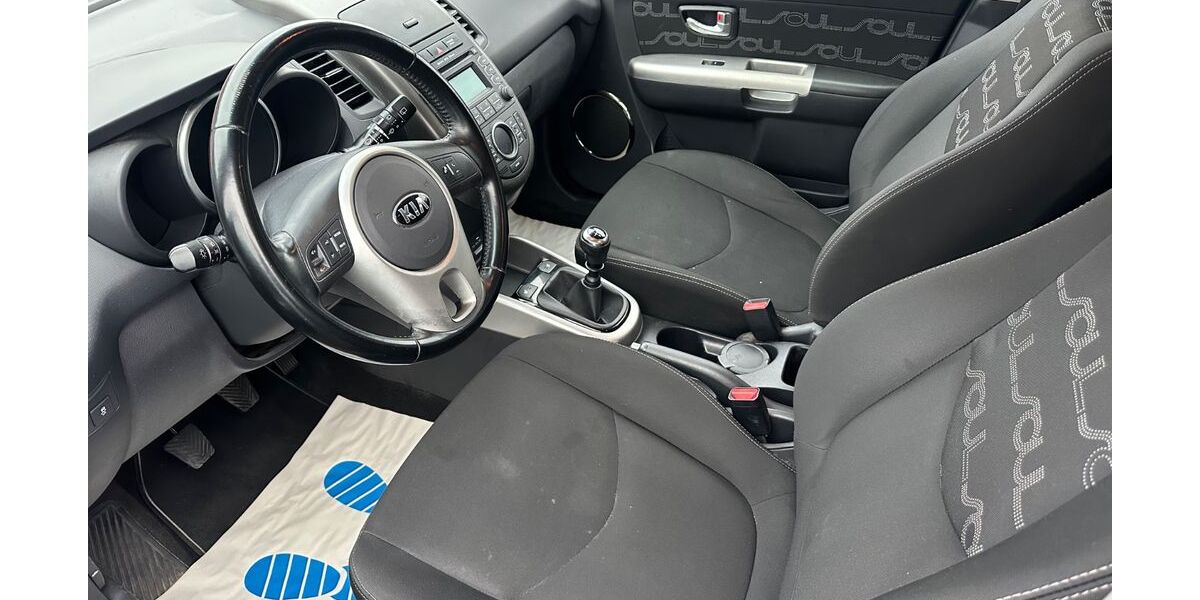 Kia Soul 175.000 km 5.999 &euro; Lippstadt 59557