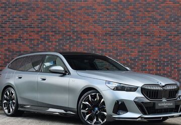 BMW 530 10.482 km 78.950 &euro; GENEMUIDEN 