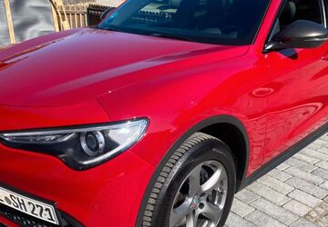 Alfa Romeo Stelvio 145.000 km 19.800 &euro; Kirchseeon 85614