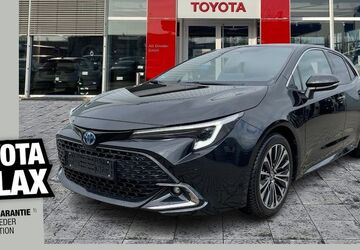 Toyota Corolla 32.717 km 23.900 &euro; Dresden 01139