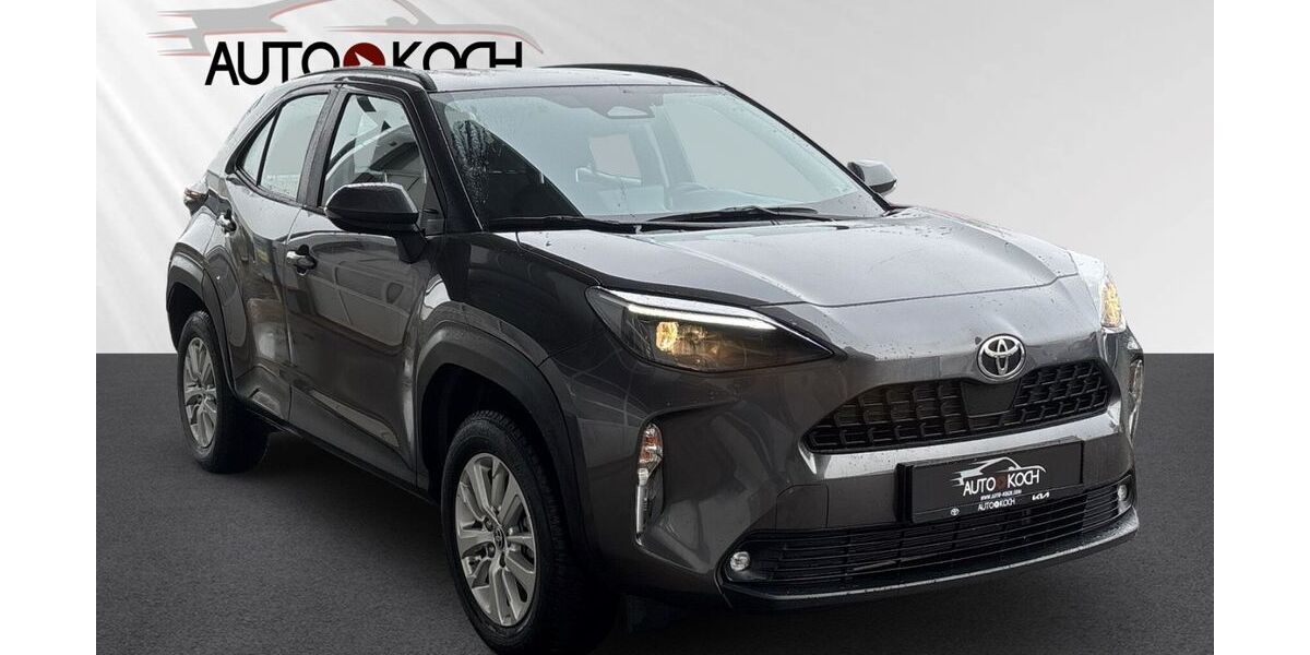 Toyota Yaris Cross 10.242 km 23.335 &euro; Düren 52351