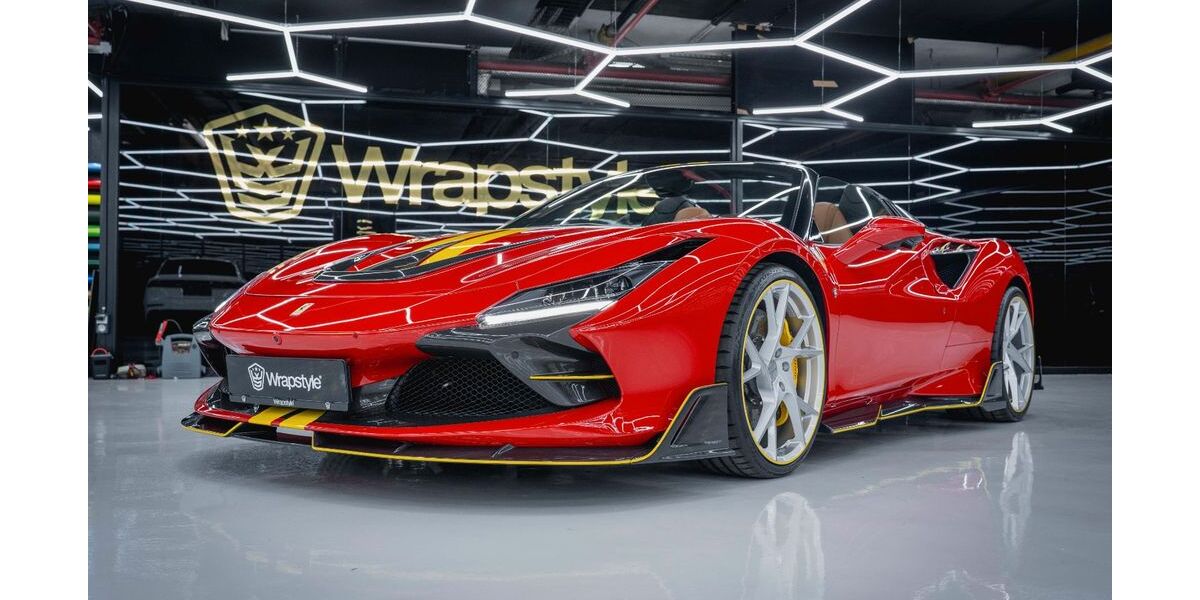 Ferrari F8 3.900 km 399.900 &euro; Praha 5 