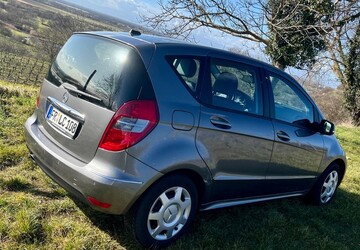 Mercedes-Benz A-Klasse 158.000 km 4.200 &euro; Freiburg 