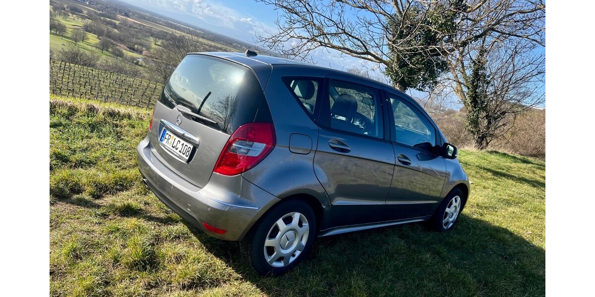 Mercedes-Benz A-Klasse 158.000 km 4.200 &euro; Freiburg 