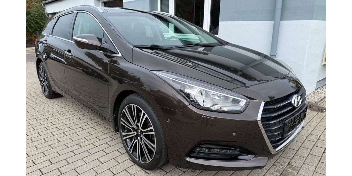 Hyundai i40 93.600 km 15.790 &euro; Chemnitz OT Mittelbach 09224