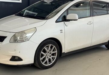 Toyota Verso 242.000 km 3.999 &euro; Schwerte 58239