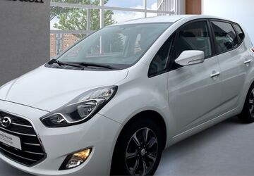 Hyundai ix20 70.000 km 11.490 &euro; Andernach 56626