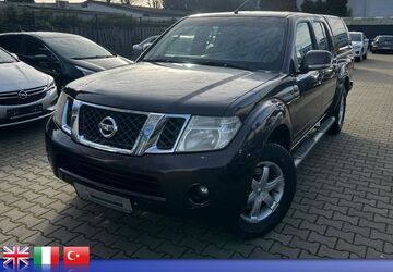Nissan Navara 360.616 km 7.990 &euro; Langenfeld 40764