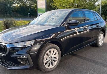 Skoda Scala 4.500 km 27.490 &euro; Karlstadt 97753