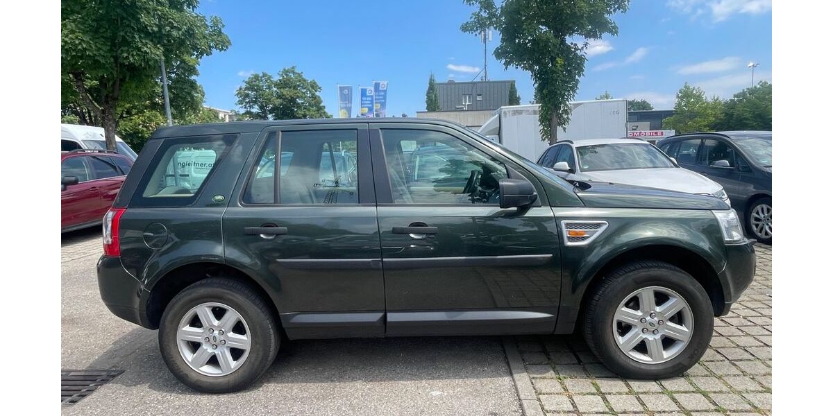 Land Rover Freelander 122.000 km 7.990 &euro; München 81243