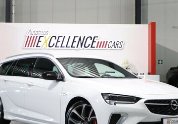 Opel Insignia 2.0 ST 4x4 OPC-LINE GSI WHITE / VC+HUD 140.000 km 19.111 &euro; Hamm 59077