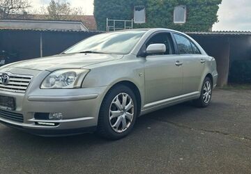 Toyota Avensis 147.000 km 3.400 &euro; Bayreuth 95447