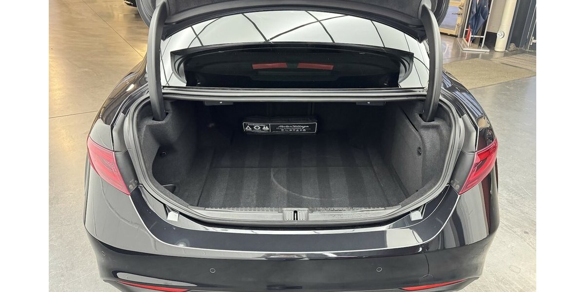 Alfa Romeo Giulia 2.0 Sprint Turbo 16V Xenon Leder Carplay 23.400 km 29.890 &euro; Lich 35423