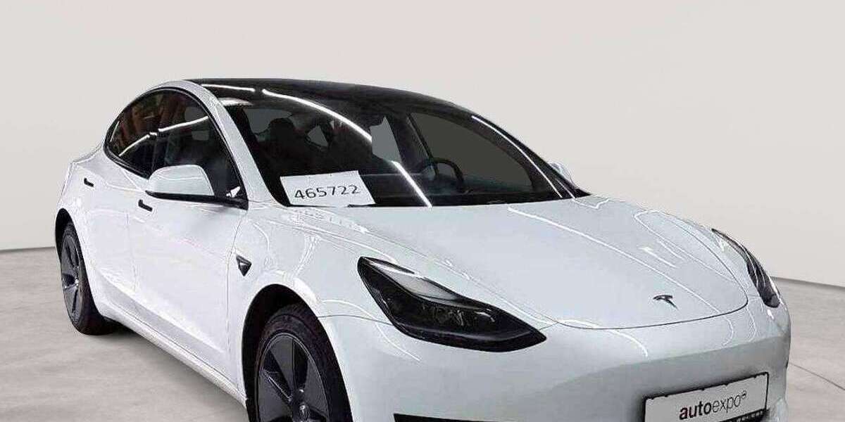Tesla Model 3 78.768 km 21.890 &euro; Fernwald-Steinbach 35463