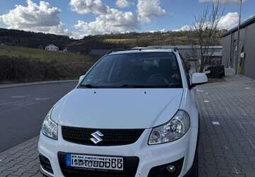 Suzuki SX4 125.381 km 6.900 &euro; Bad Mergentheim 97980