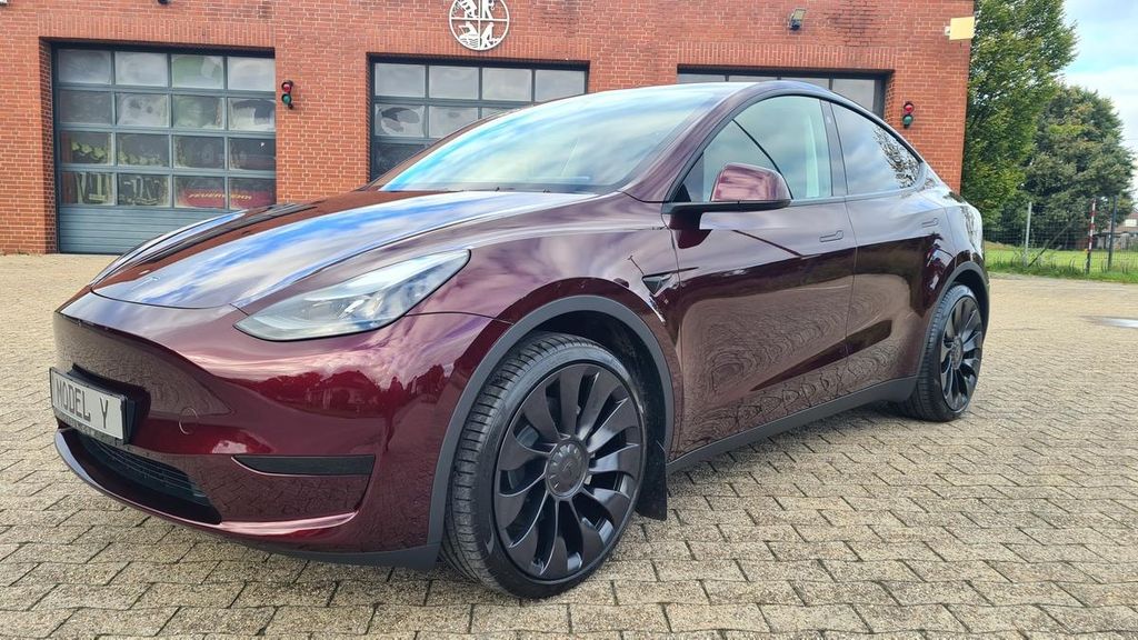 Tesla Model Y 24.800 km 41.698 &euro; Herzebrock- Clarholz 33442