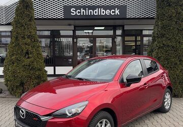 Mazda 2 8.028 km 21.490 &euro; Regensburg 93055