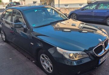 BMW 523 232.000 km 2.300 &euro; Wiesbaden 65199