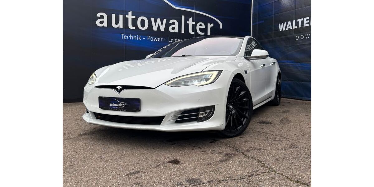Tesla Model S 139.900 km 32.800 &euro; Künzelsau 74653