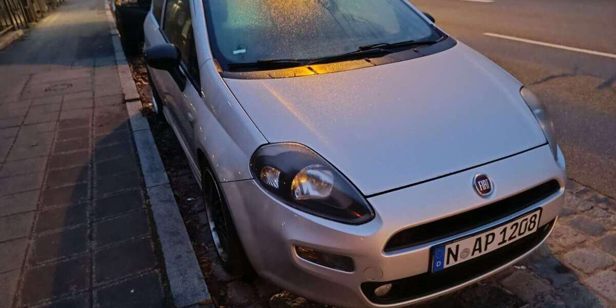 Fiat Grande Punto 85.000 km 4.399 &euro; Nürnberg 90451