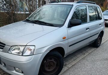 Mazda Demio 89.000 km 2.700 &euro; Hamburg 20537