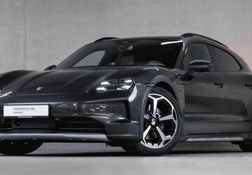 Porsche Taycan 2.300 km 118.860 &euro; Aschaffenburg 63739