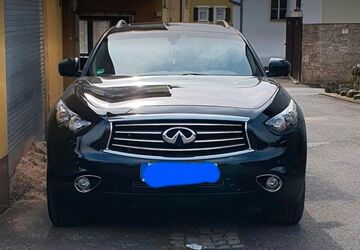 INFINITI FX 137.000 km 14.200 &euro; Tübingen 72020