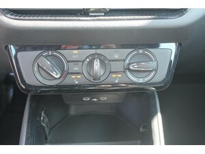 Skoda Fabia TSi DSG Alu LED Klima KameraSOFORT 10 km 23.590 &euro; Bonn 53225