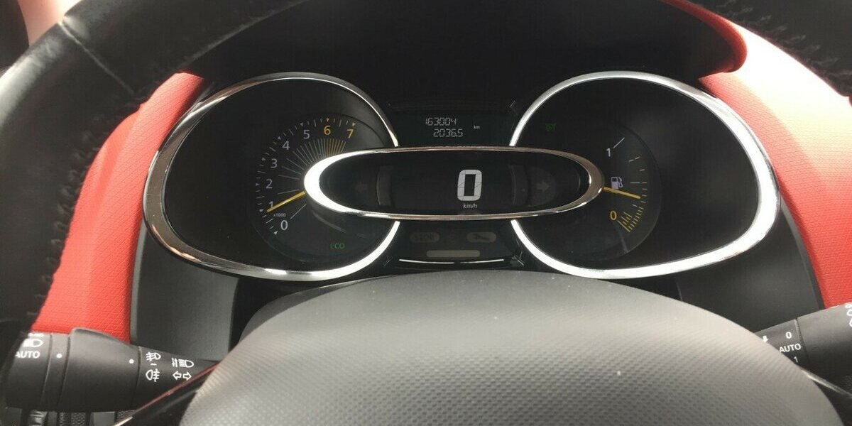 Renault Clio Kombi,Nav,Klimaaut.,Sond. Mod.! Tüv 03/28! 163.000 km 5.400 &euro; Himmelkron 95502