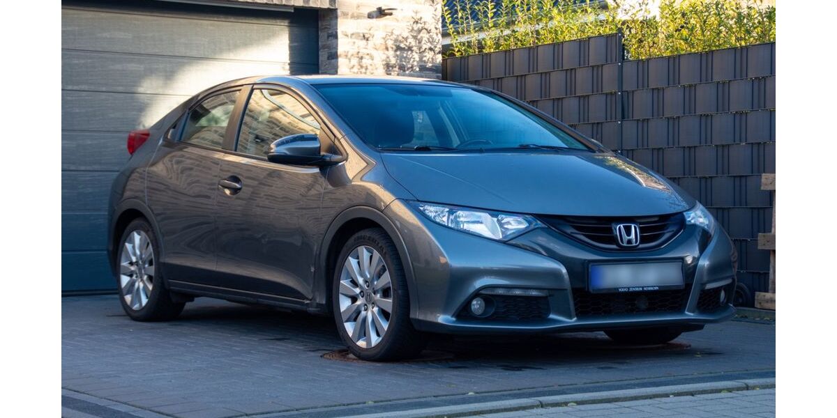 Honda Civic 209.000 km 4.999 &euro; Laboe 24235