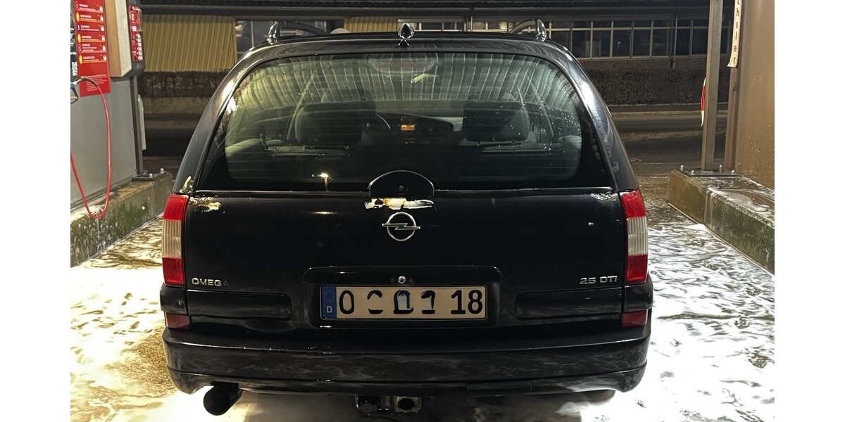 Opel Omega B Caravan 292.000 km 3.100 &euro; Ochsenfurt 97199