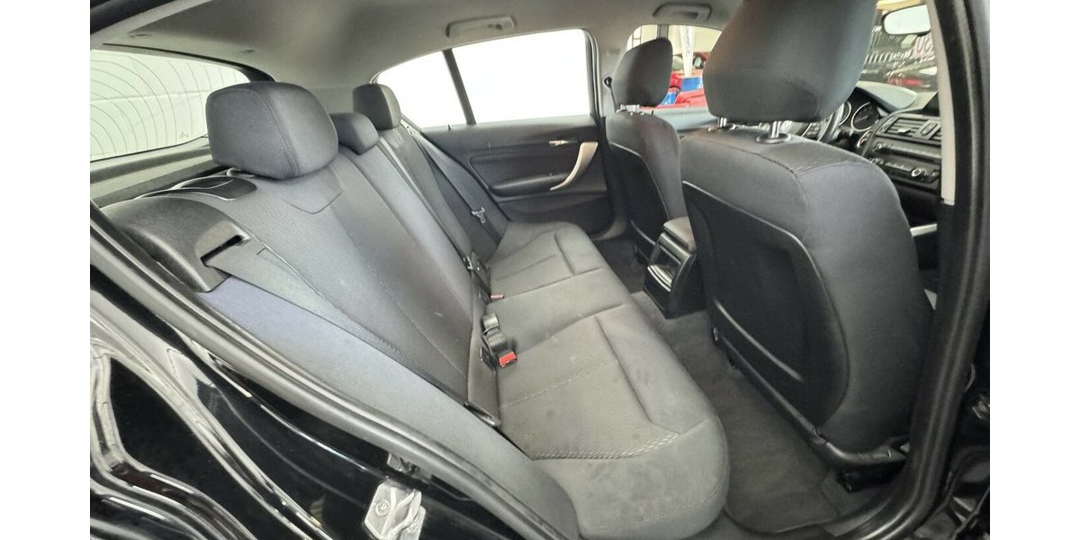 BMW 116i Navigation Sitzheizung BT PDC 111.610 km 8.220 &euro; Lich 35423