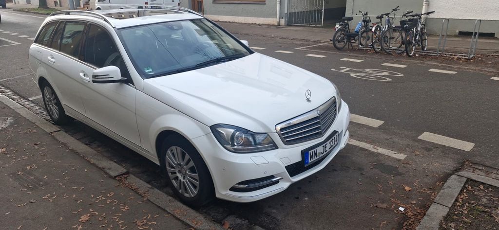Mercedes-Benz C 250 228.000 km 10.800 &euro; Ulm 89073